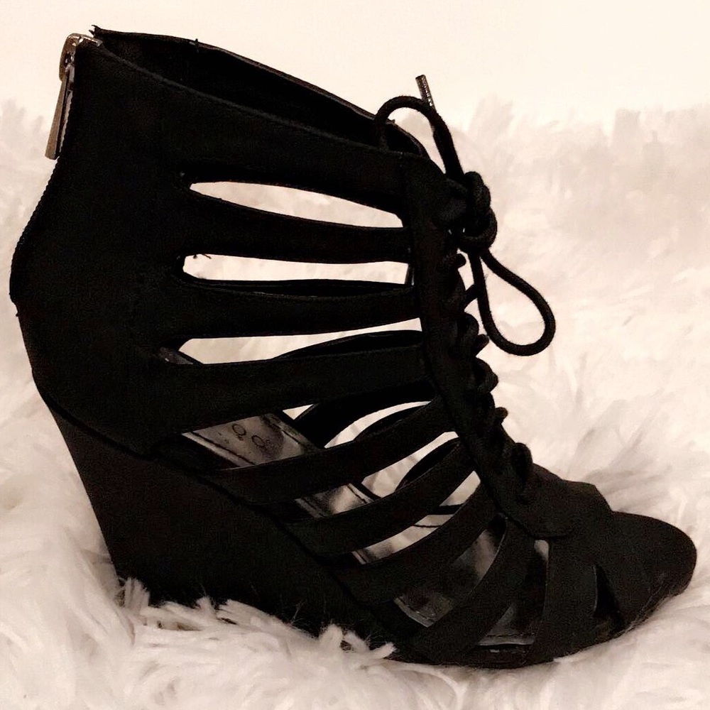 Bamboo Wedges